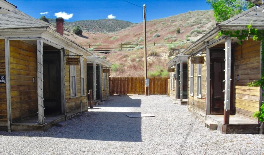 Ely Renaissance Village Ely Renaissance Village